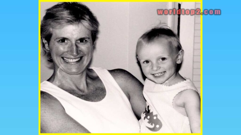 Katie Ledecky with her mother when she was a child