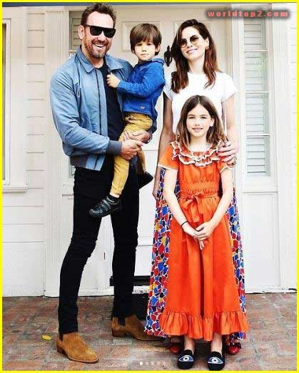 Michelle Monaghan with her husband and kids